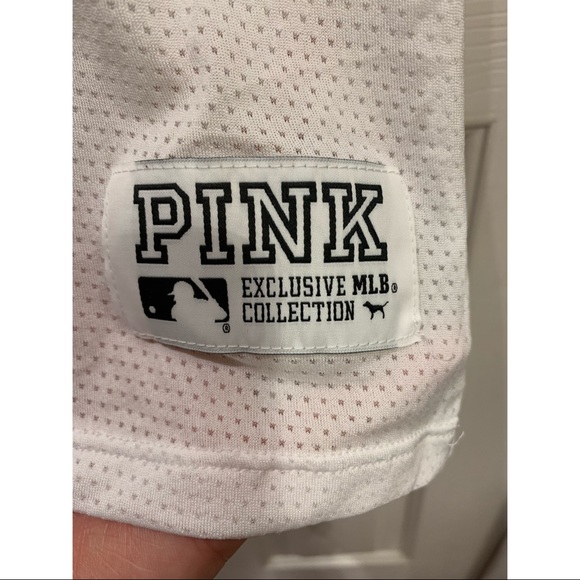 New without tags Pink MLB New York Baseball Tee - Picture 2 of 4
